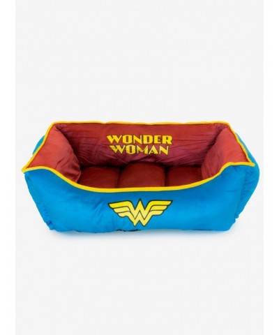 DC Comics Wonder Woman Dog Bed $24.47 Merchandises