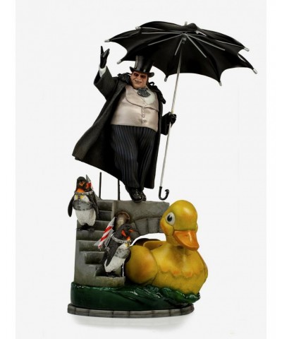 DC Comics Batman Returns Penguin Deluxe Art Scale 1/10 $107.89 Merchandises